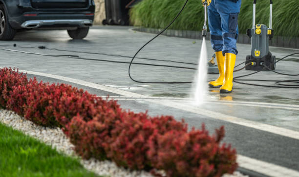 Best Affordable Power Washing  in Cresco, IA